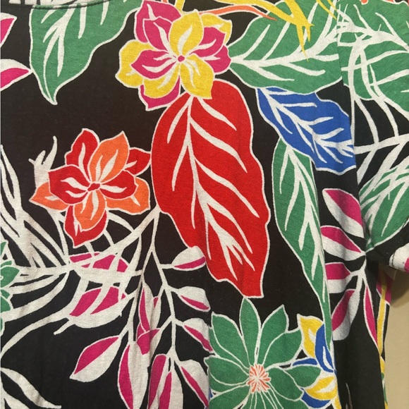 CYNTHIA ROWLEY Floral Flowy Short Sleeve Top - Picture 3 of 5